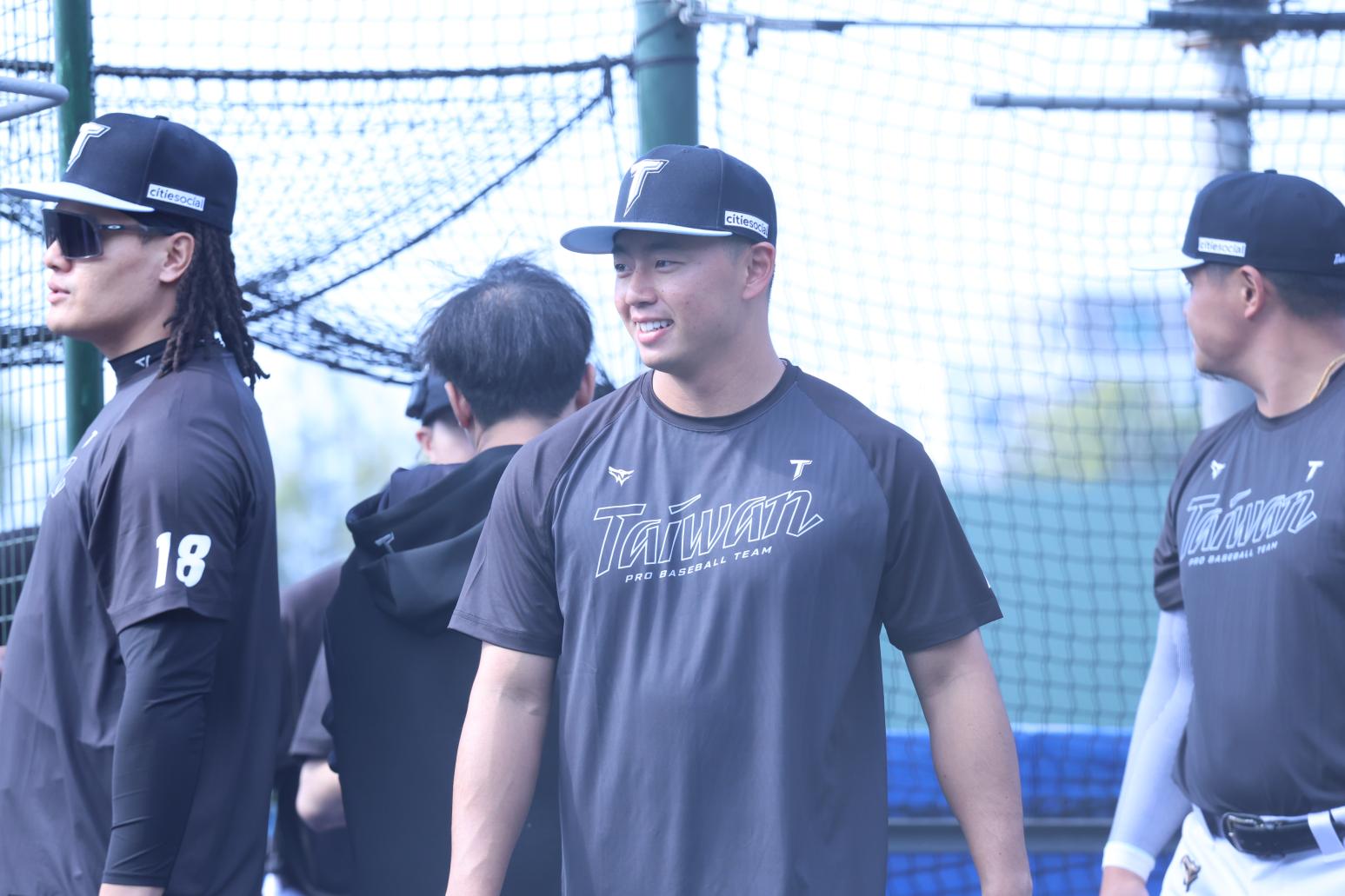 四度遭DFA仍不退縮　鄭宗哲再飛美國...