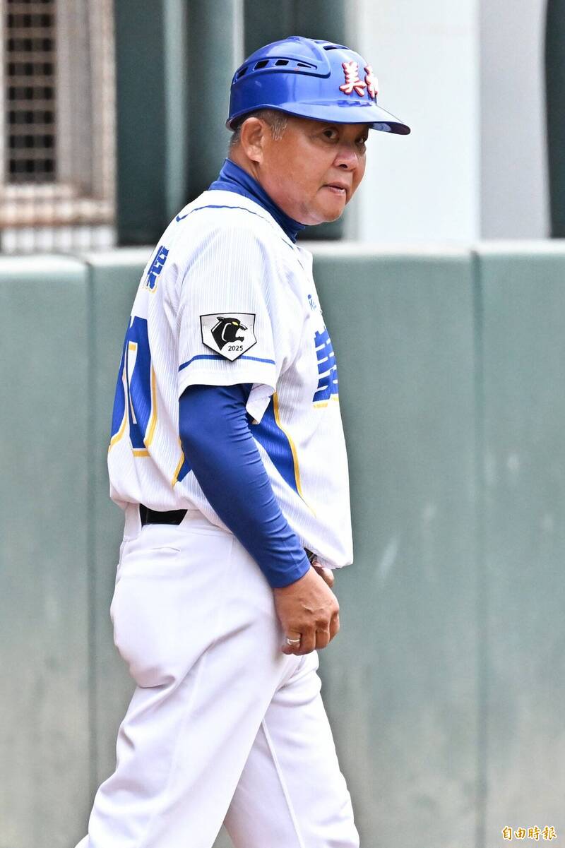 黑豹旗》從豪門到寒門 美和青棒教頭暢...