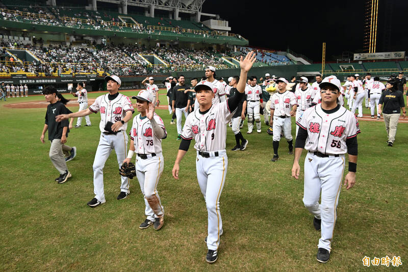 中職》去年爭取四大自由球員未果 台鋼雄鷹18天火速補強隊史FA第一人
