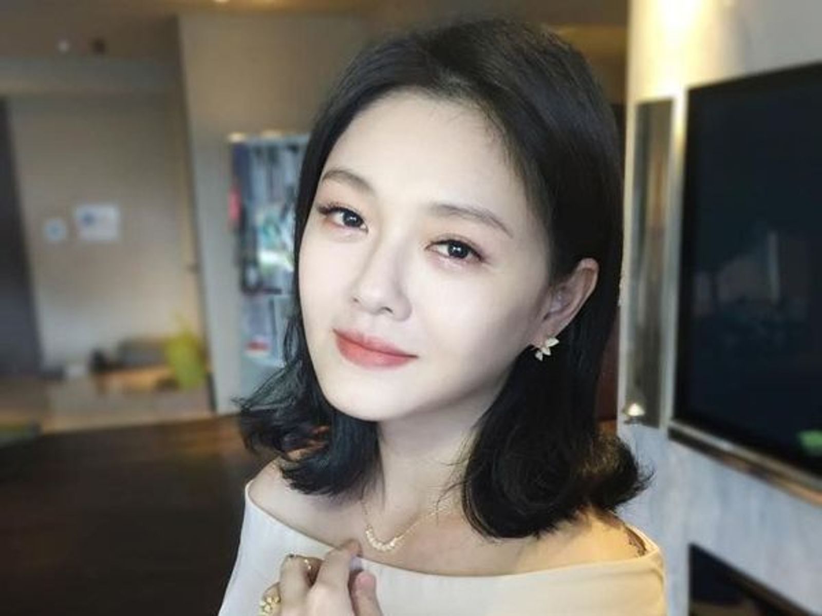 以為只是感冒！大S日本高燒「泡溫泉加...