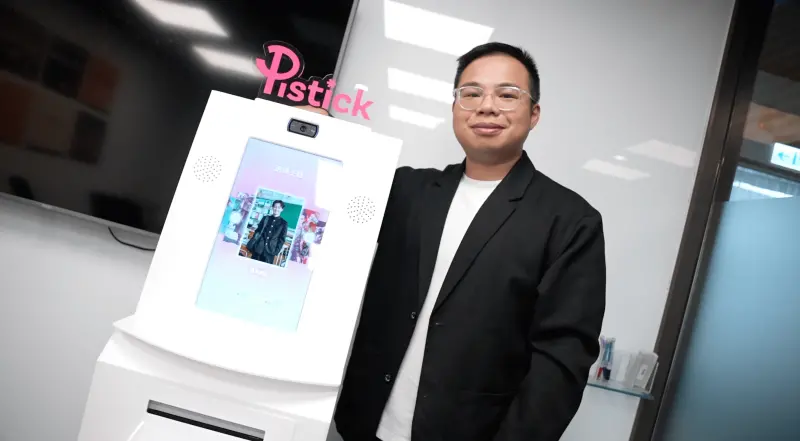 AI拍貼機吸睛　現身東京展櫻花妹搶拍