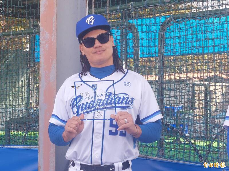 經典賽》「我之前比他還扯」 張育成：...