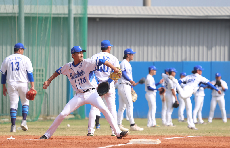 富邦悍將春訓（2） (圖)