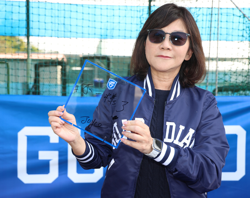 富邦悍將年度口號「不一樣了」 (圖)