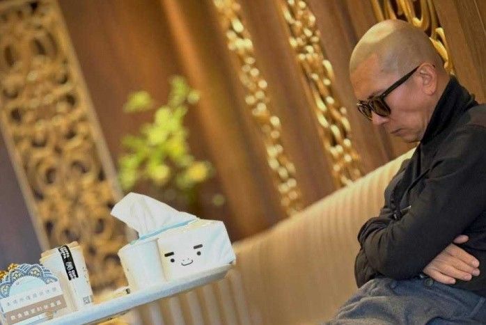 具俊曄休息室淚崩！紙上寫滿「熙媛」悼念摯愛　姜元來不捨鼻酸